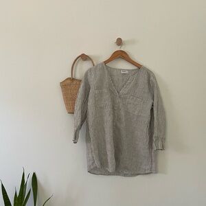 Linen button up stripe blouse 🌱